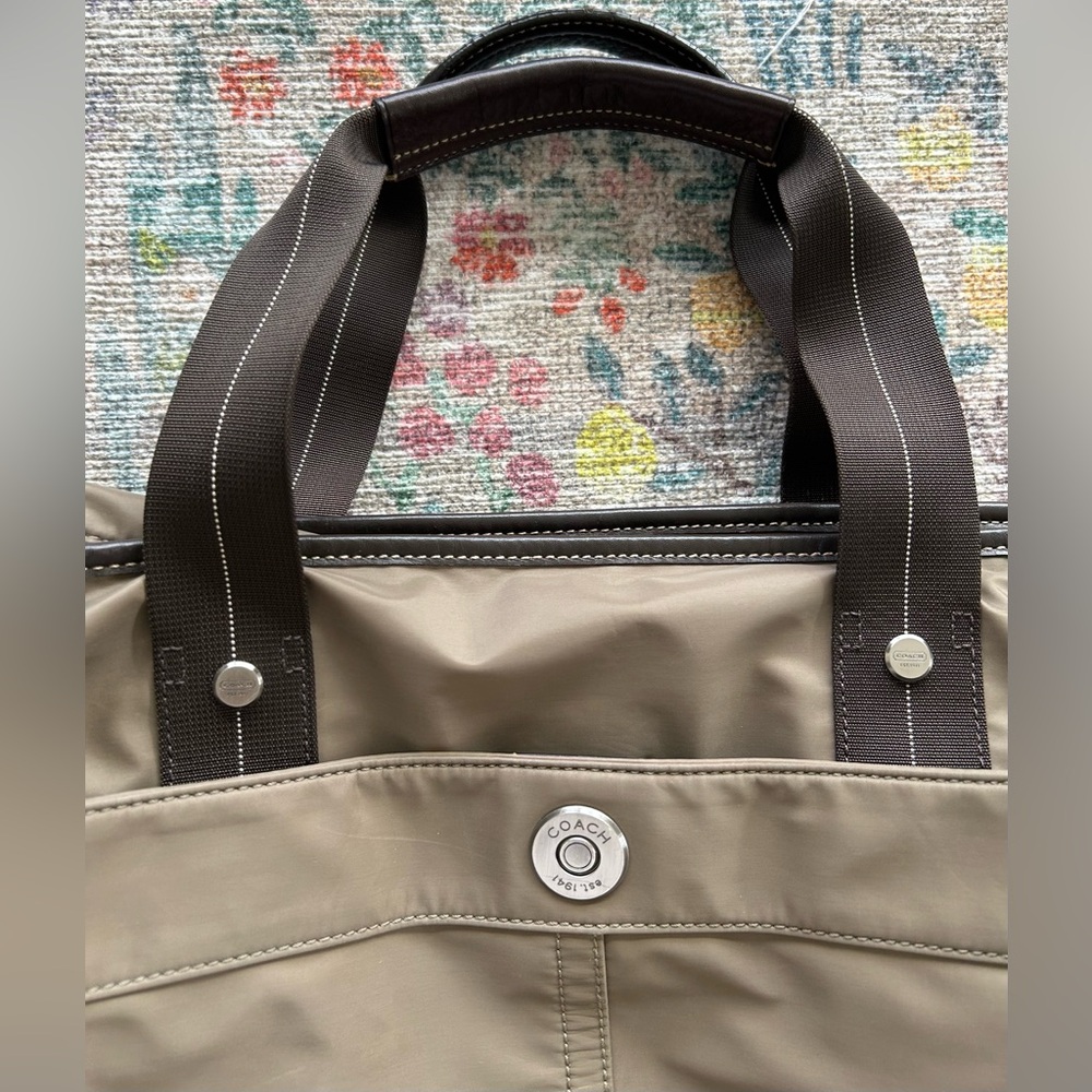 Coach Rare Retired XL Nylon Bag NºD05M- 5372 - Picture 3 of 16